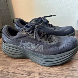 HOKA One One Bondi 8, Black, Women’s 10.5